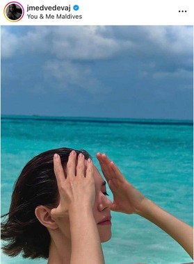 メドベージェワさんのインスタグラム（＠jmedvedevaj）より