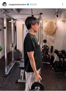 松丸亮吾さんのインスタグラム（＠ryogomatsumaru）より