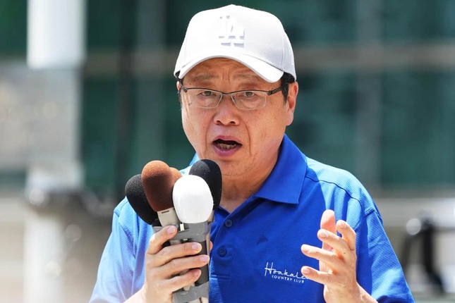 日本保守党の北村晴男氏。参院選で当選した（写真：アフロ）