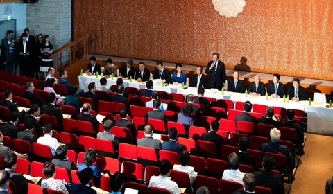 大荒れの自民両院議員懇談会、音声「盗録」に「呆れ果てております」　退陣要求？の小野田紀美議員が怒り