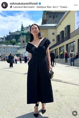 中谷美紀さんのインスタグラム（＠mikinakatanioffiziell）より