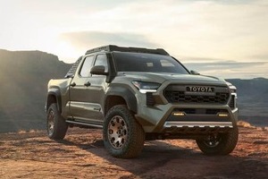 トランプ圧力で「アメ車」が日本市場やってくる　その実態が「トヨタ車」の逆輸入となる可能性