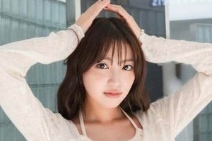 野々村真の長女・香音、肩出しチューブトップ姿で美しさ限界突破　「ビジュ天才」「可愛すぎて困惑」