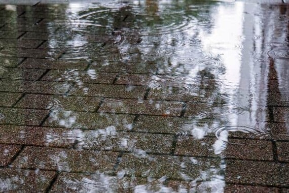 ゲリラ豪雨に見舞われることも珍しくなくなった
