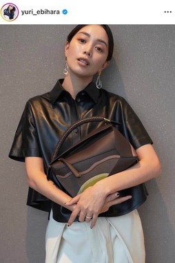 蛯原友里さんのインスタグラム（＠yuri_ebihara）より
