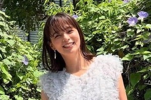 加藤ローサと松井大輔、離婚を公表　「気持ち」「関係」対照的な2人のコメントにネット注目