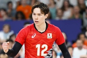 イケメン男子バレー高橋藍、表参道ショッピング「オフの日」ショットに騒然　「ありえんぐらいかっこいい」