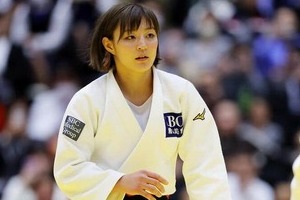 柔道金メダル角田夏実、「ヤバイくらい可愛い」私服ショット超キュート...異国の街角で　「ギャップ萌え」悶絶