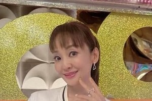 神田うの50歳、「かな～りお久しぶり」私服ショーパンの攻めコーデに激震　奇跡の美スタイル披露