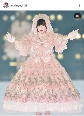 ゆりにゃさんのインスタグラム（＠yurinya_1128）より
