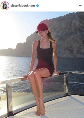 ヴィクトリア・ベッカムさんのインスタグラム（＠victoriabeckham）より
