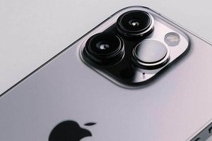 iPhone 17、日本でも「eSIMオンリー」機種になるのか　EU域内で販売店スタッフがトレーニング実施も？