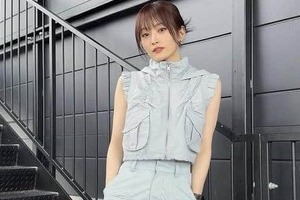 山本彩、超ミニのキャミワンピ×ブーツでかわいすぎ大絶賛の嵐　「スタイル良すぎ！！！！！」