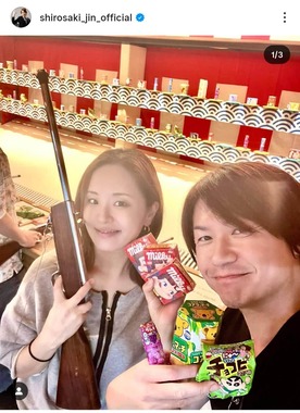 城咲仁さんのインスタグラム（＠shirosaki_jin_official）より
