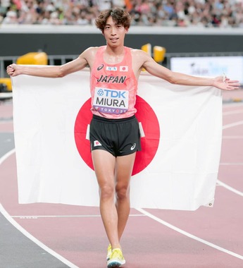 三浦選手（写真：スポーツ報知/アフロ）