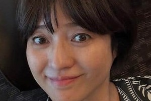 三田寛子59歳、イケメン27歳次男と親子密着2ショ大反響　「カップルに見えます」「仲良しで微笑ましい」