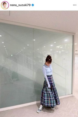 鈴木奈々さんのインスタグラム（＠nana_suzuki79）より