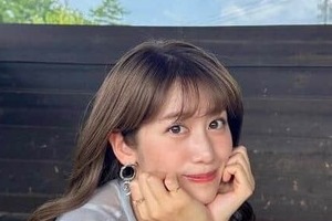 元NHK中川安奈アナ、美ボディラインすらり秋の私服ニット　「めちゃめちゃかわいい」美しさ限界突破