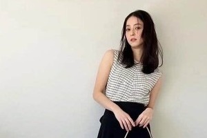 佐々木希「焼肉とお米って...ほんと幸せ」超にっこり笑顔に　親友の女優との2ショ「お二人可愛すぎ」