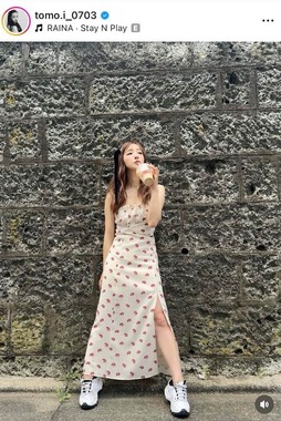 板野友美さんのインスタグラム（＠tomo.i_0703）より