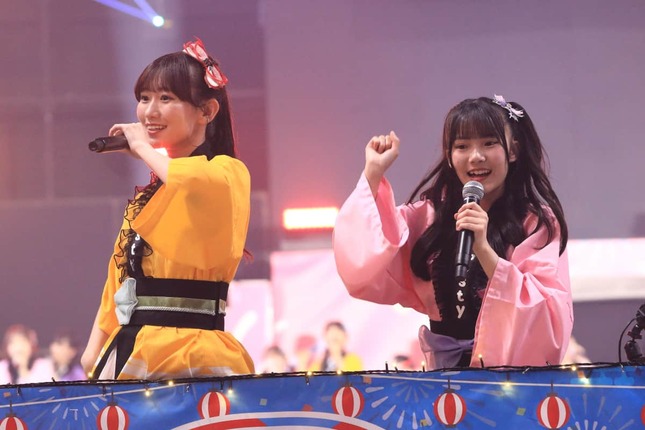 ライブではトロッコも多数登場。ファンを楽しませた
