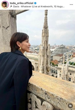 戸田恵梨香さんのインスタグラム（＠toda_erika.official）より