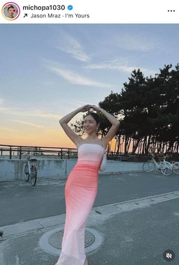 みちょぱさんのインスタグラム（＠michopa1030）より