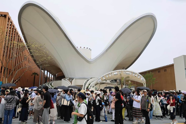クウェート館の外観（5月18日、大阪市此花区）