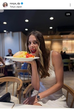 ヤロスラワ・マフチフ選手のインスタグラム（＠rosya_dp）より