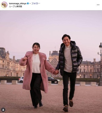 友永真也さんと妻・岩間恵さん。友永さんのインスタグラム（＠tomonaga_shinya）より