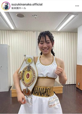 鈴木なな子さんのインスタグラム（＠suzukinanako.official）より