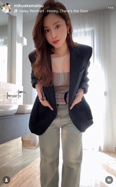 明松美玖さんのインスタグラム（＠mikuakematsu）より