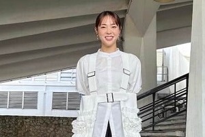 元女子バレー迫田さおり、3人でゴルフ楽しむ　ミニ丈ウェアのバックショットに騒然「みんなスタイル良すぎ」