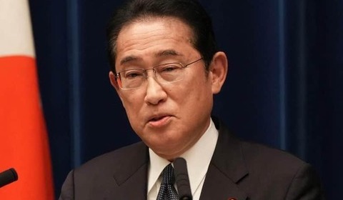 投開票から2日、岸田文雄元首相が高市早苗新総裁誕生に祝福コメント　ネット「遅すぎませんかね？」