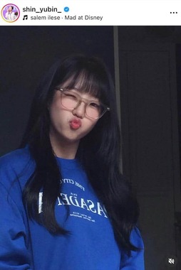 シン・ユビンさんのインスタグラム（＠shin_yubin_）より