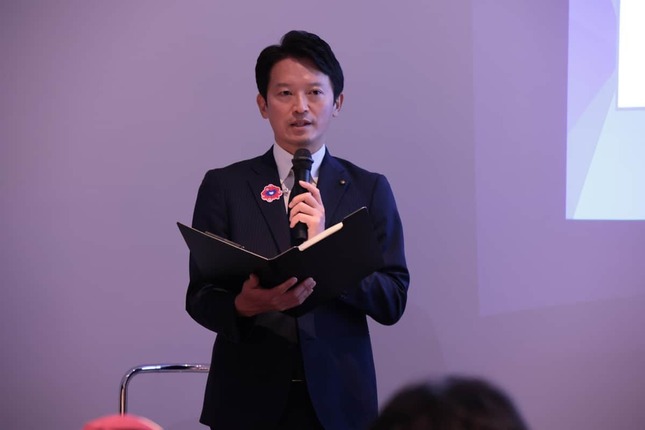 イベントに出席した斎藤元彦知事（11日、大阪市此花区）