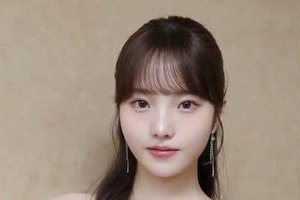 本田真凜、ノースリ×サングラスで「激カワ」大反響　「超超超激かわいい」夏の思い出ショット