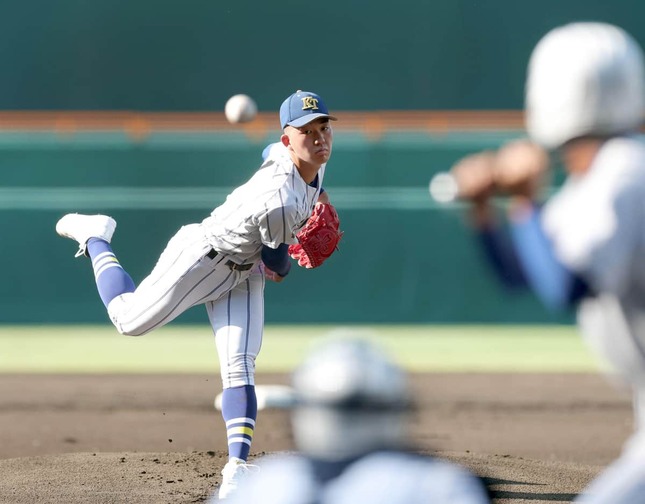 最速158キロ右腕・石垣元気（写真：スポーツ報知／アフロ）
