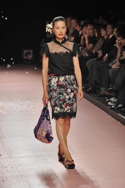 江角マキコさん（2011年。写真：Duits/アフロ）