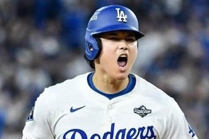 「ステーキを手づかみで食べてる」ドジャースベンチで衝撃シーン！？　古舘伊知郎「何回も見ました」その真偽