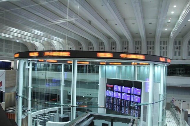 東京株式市場で日経平均株価が5万円を突破した