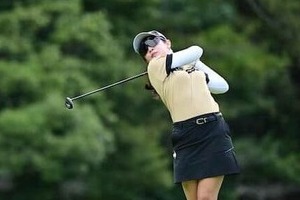 女子ゴルフの菅沼菜々、ゴルフウェア姿と雰囲気変わって...ブラックコーデ＆髪おろして「激カワ」