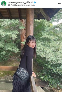 菅沼菜々さんのインスタグラム（＠nanasuganuma_official）より