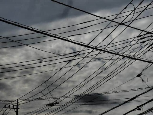 認知症の親の財産管理からトラブルが（写真はイメージ）