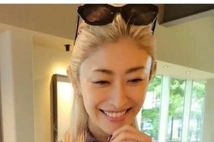 山田優、かっこよすぎジャケット×ハーパンのセットアップ...カリスマのオーラダダ漏れ　「センス素敵」
