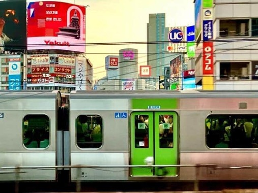 都心を走る山手線