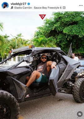 ブラディミール・ゲレーロJr選手のインスタグラム（＠vladdyjr27）より