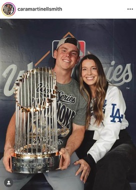 カーラ・スミスさんのインスタグラム（＠caramartinellsmith）より