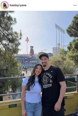 ヘイリー・スネルさんのインスタグラム（＠haeleyryane）より