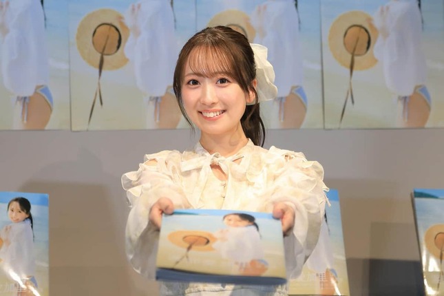 「お渡し会風」のポーズも